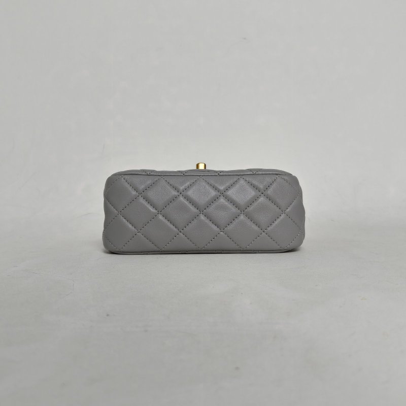 CHANEL CF口蓋包方胖子17灰色羊皮晶片開金扣金球調節扣肩帶肩背包-4