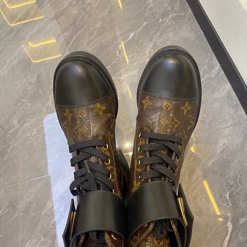 35碼/98新/路易威登/lv/全皮老花滿印馬丁靴-3