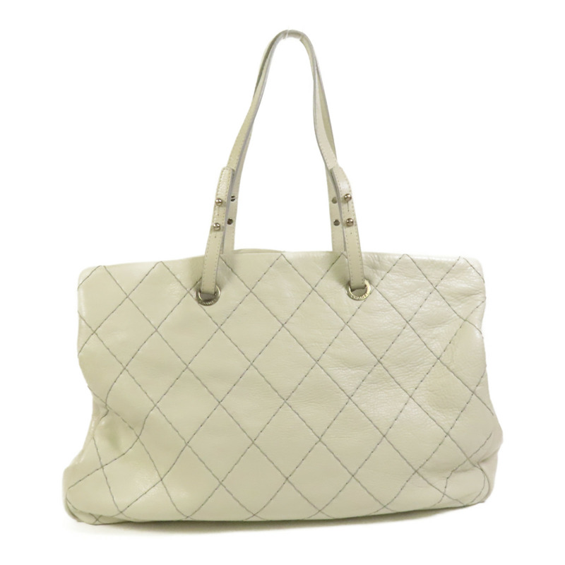 CHANEL 皮革Chain Shoulder銀扣肩背袋-1