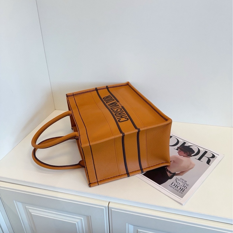 【98新🆕】Dior乾邑色全皮款Book Tote托特包 中號 手提包-4