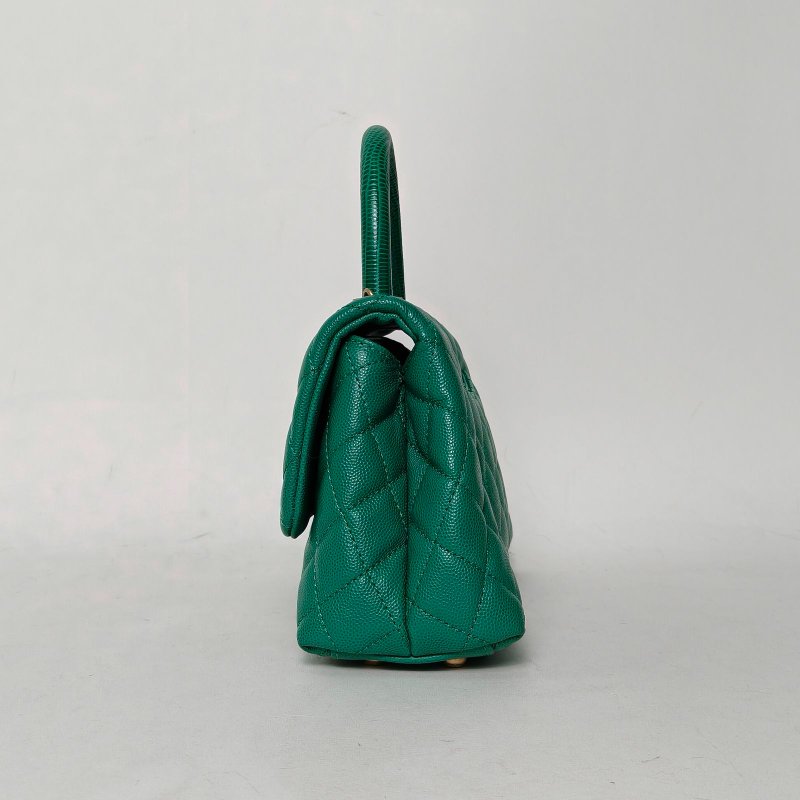 CHANEL CocoHandle小號24綠色荔枝牛皮28開金扣肩背包-3