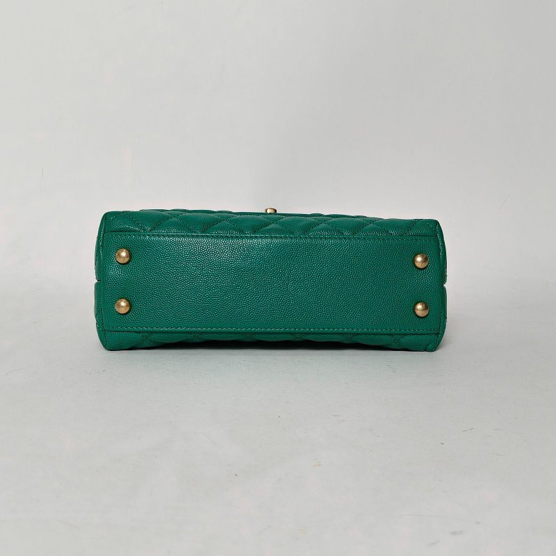 CHANEL CocoHandle小號24綠色荔枝牛皮28開金扣肩背包-4