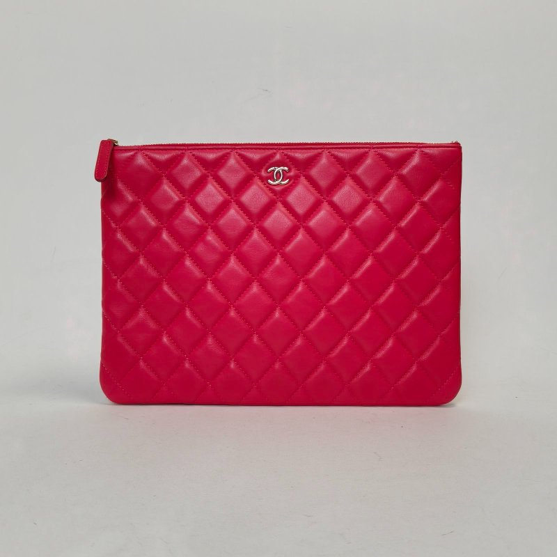 CHANEL CF手拿包小號28桃紅色羊皮22開淺金扣肩背包-0