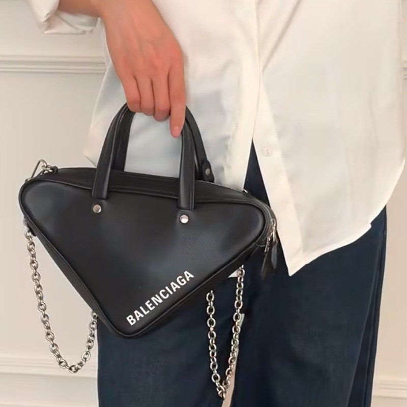 🌷Balenciaga 巴黎世家三角手提包協背包｜經典花紋✦fufu style 精品✦ 氣質款｜-1