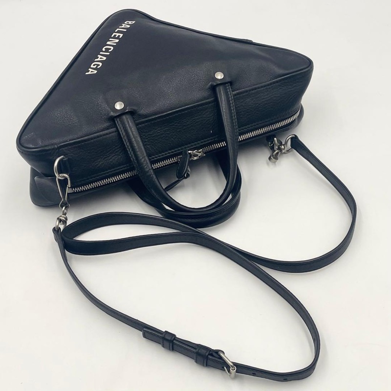 🌷Balenciaga 巴黎世家三角手提包協背包｜經典花紋✦fufu style 精品✦ 氣質款｜-18