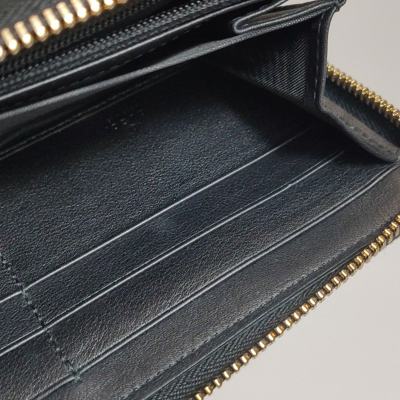 Gucci Soho漆皮純色壓紋雙G長款錢包-8