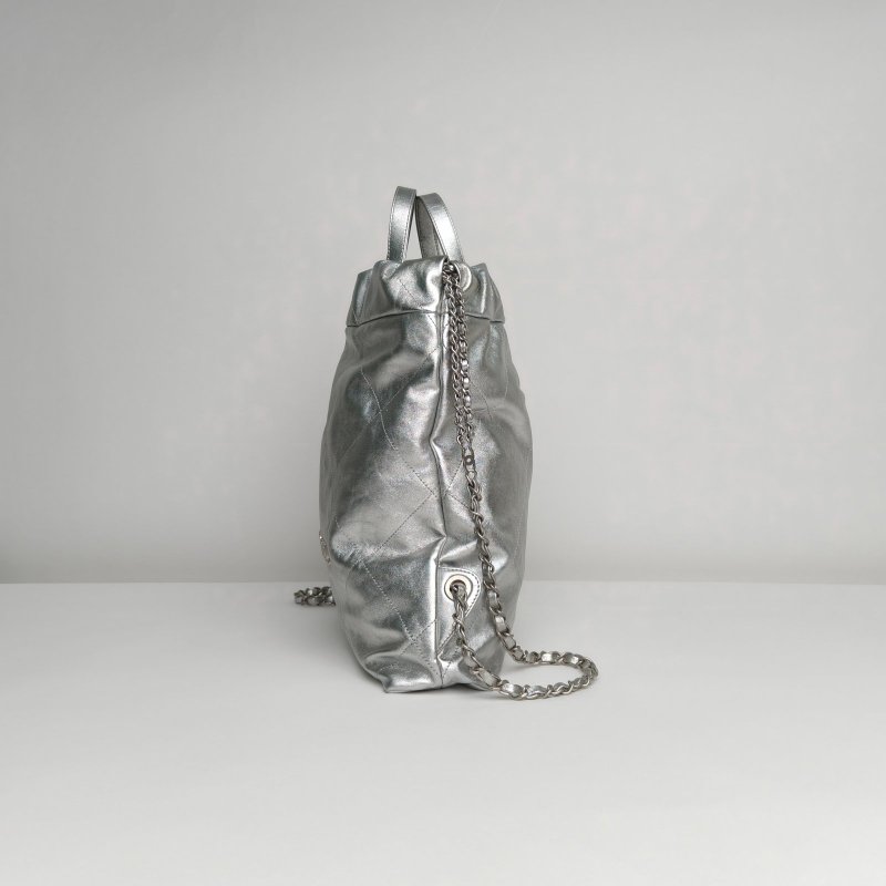 CHANEL 22Bag帶手柄雙肩包小號29銀色牛皮晶片開銀扣肩背包-1