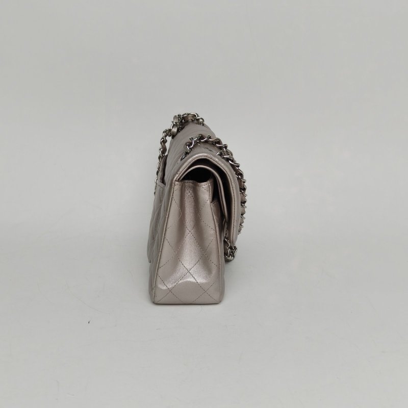 CHANEL CF口蓋包小號23珠光粉羊皮24開銀扣菱格紋肩背包-3