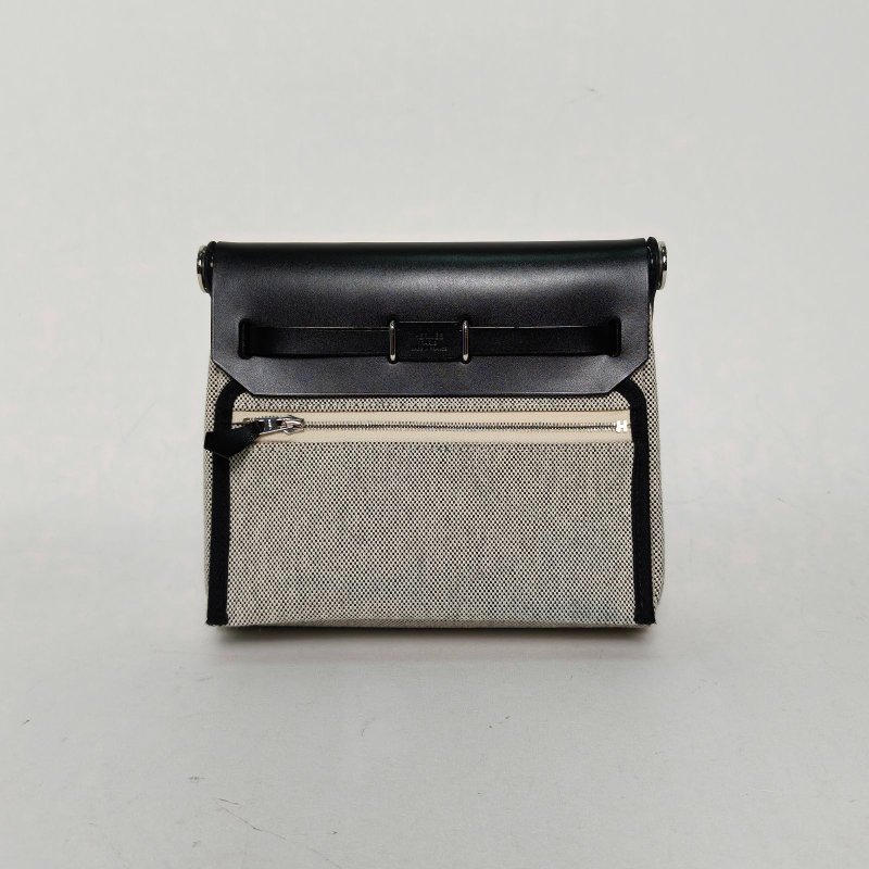 HERMES HerbagZip20帆布拼牛皮89黑色帆布/Hunter牛皮K2025銀扣肩背包-2