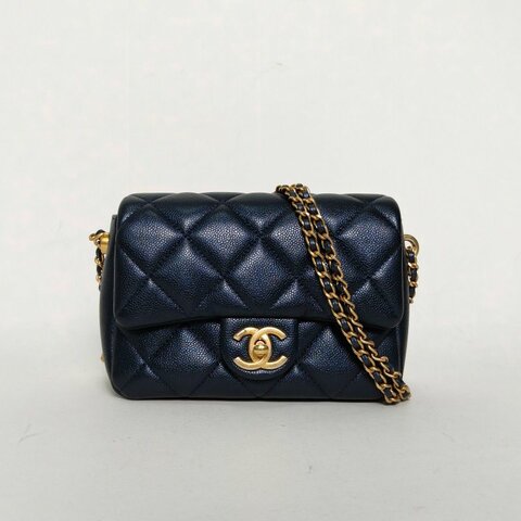 CHANEL 21KCF口蓋包18珠光黑荔枝牛皮晶片開金扣子彈調節扣肩帶肩背包