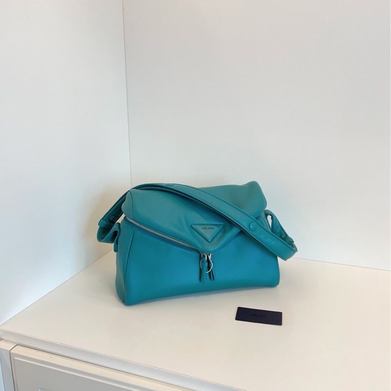 【未使用閒置🆕】Prada Signaux 新款泡芙單肩斜挎包 湖水綠色系很養眼-1