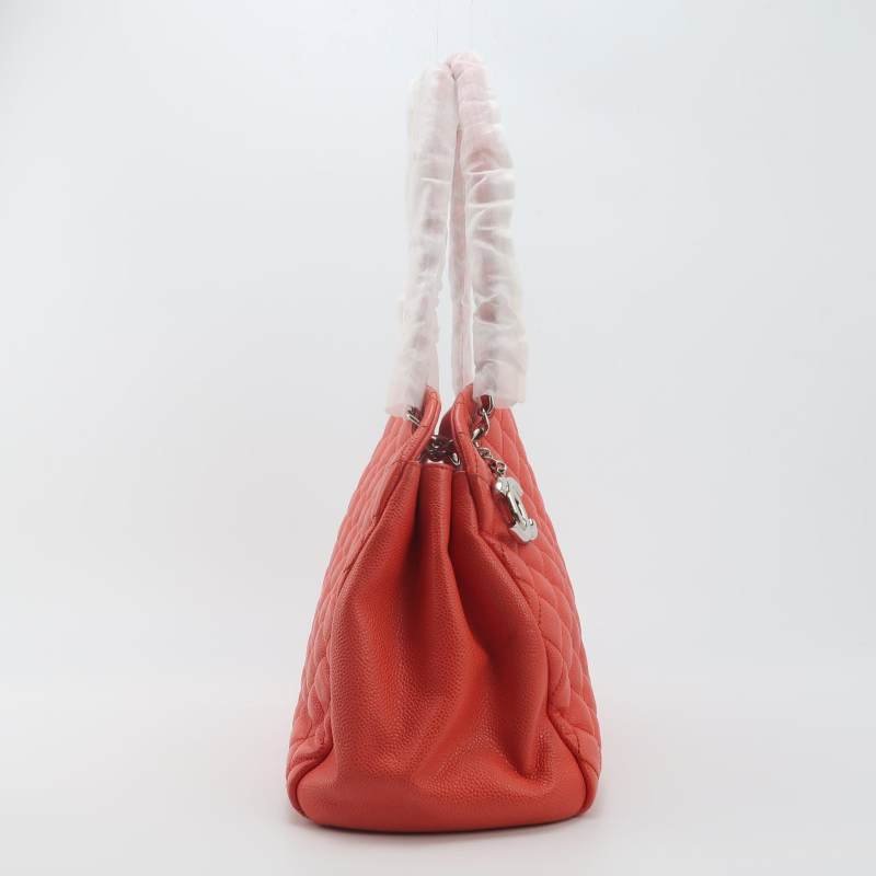 Chanel Mademoiselle 牛皮純色菱格絎縫曲線造型單肩包-3