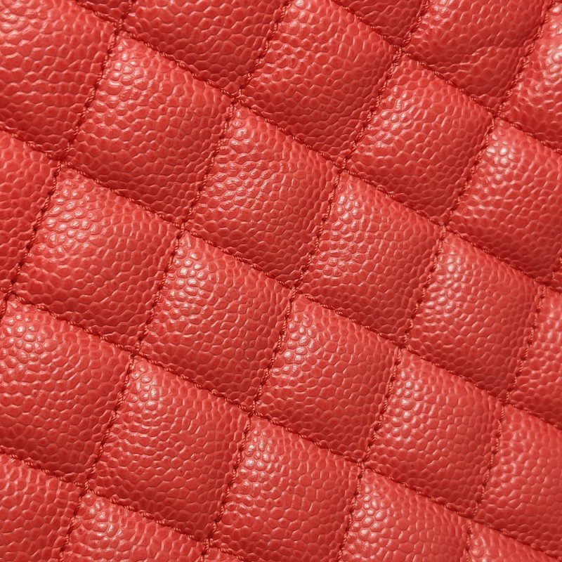 Chanel Mademoiselle 牛皮純色菱格絎縫曲線造型單肩包-18