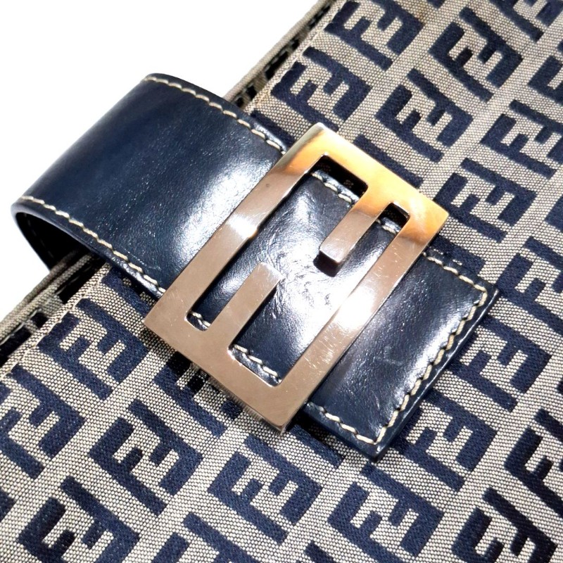 Vintage FENDI 海軍藍緹花布面料銀釦肩背包-0