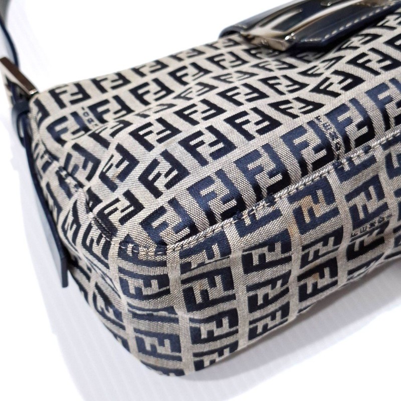 Vintage FENDI 海軍藍緹花布面料銀釦肩背包-1
