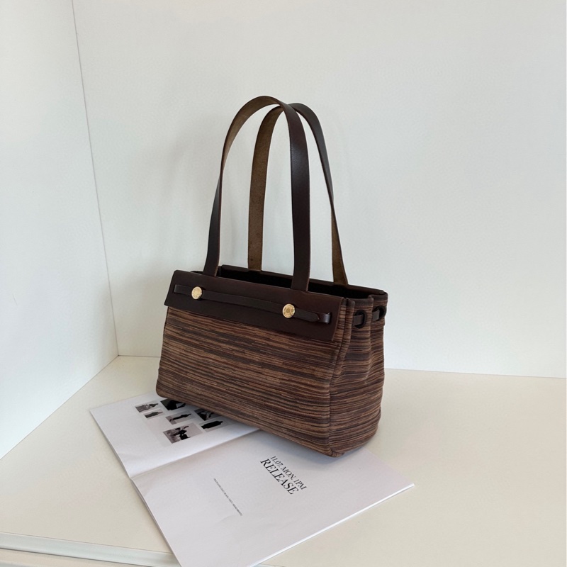 【98新🆕】Hermes 絕版✨羊切皮橫版Herbag 深棕大地色🪵銀扣 單肩包-2