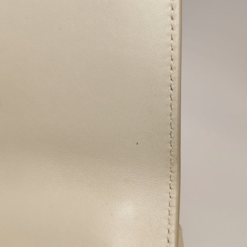 Dior 30 Montaigne 蒙田包小號牛皮純色CD標誌斜挎包-8