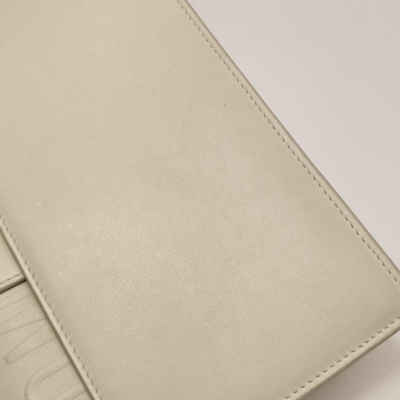 Dior 30 Montaigne 蒙田包小號牛皮純色CD標誌斜挎包-17