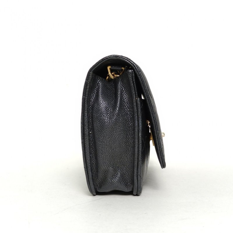 CHANEL 23CCFWOC19黑色荔枝牛皮晶片開金扣金幣單皮穿鏈肩背包-3