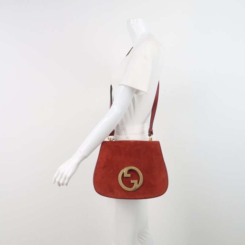 Gucci Blondie中號牛皮翻毛皮互扣式雙GLogo斜挎包單肩包-1