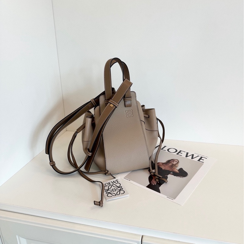 【98新🆕】Loewe Hammock吊床包小號 手提單肩包斜挎包-0