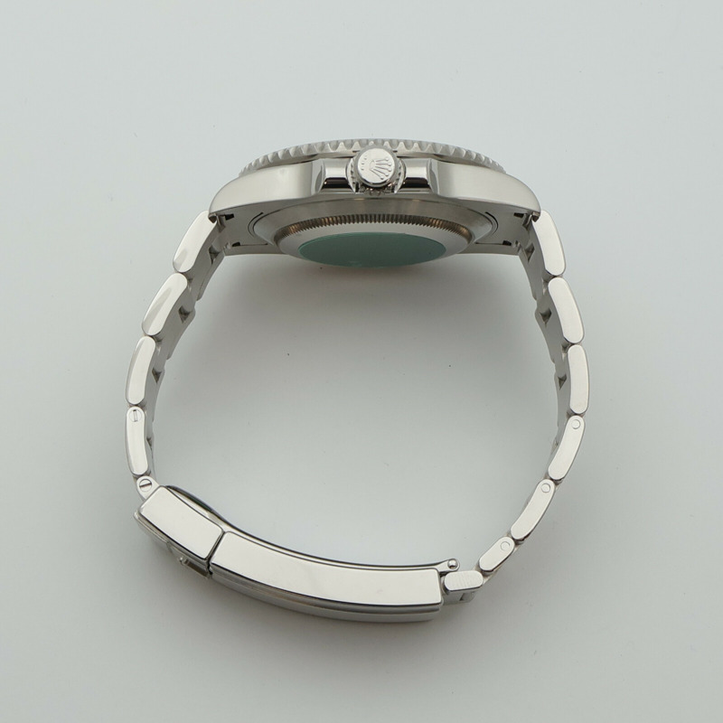 ROLEX Submariner 116610LN-4