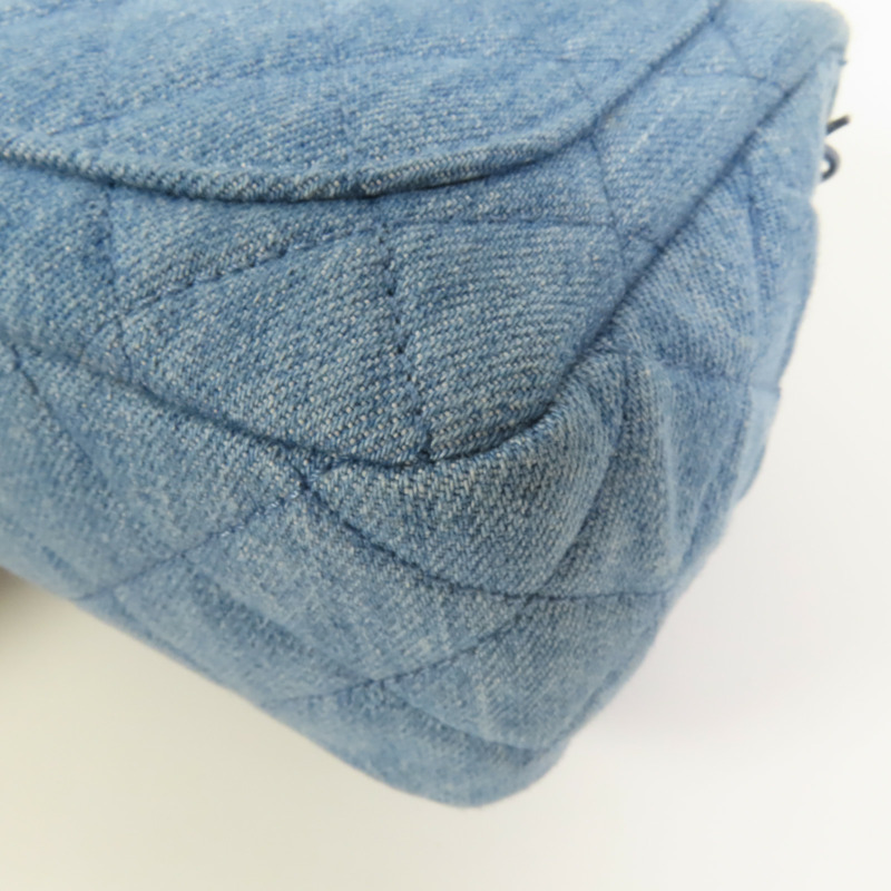 CHANEL Denim Mini Classic 17金扣鏈帶肩背袋-13