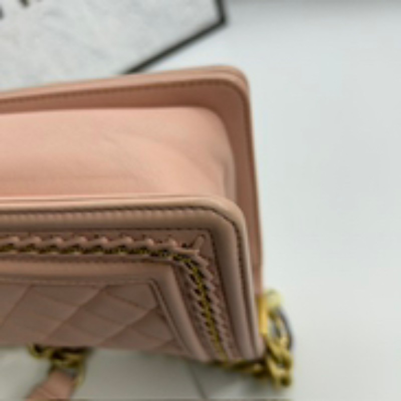 CHANEL 粉色羊皮宮廷款 中號25cm 肩背包-13