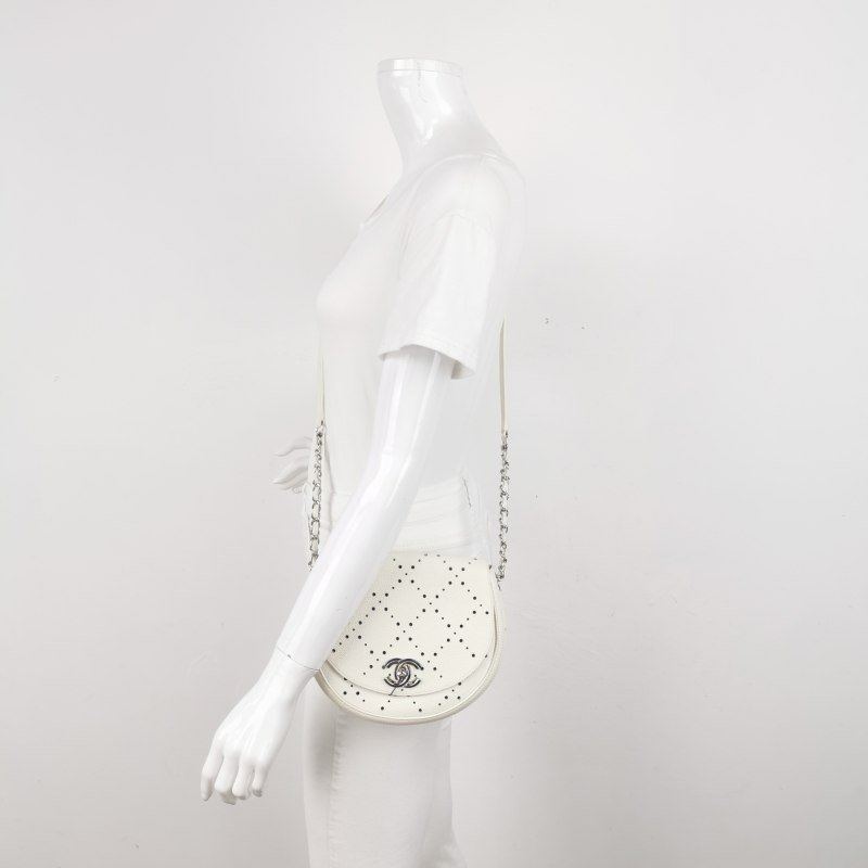 Chanel Flap Bag牛皮字母雙C斜挎單肩包-1