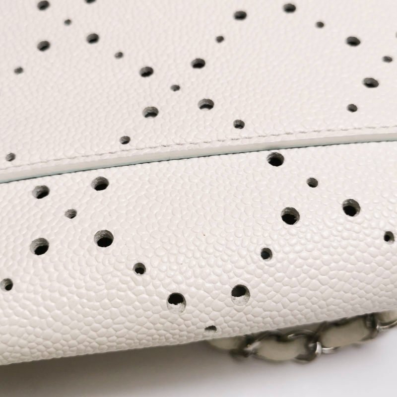 Chanel Flap Bag牛皮字母雙C斜挎單肩包-16