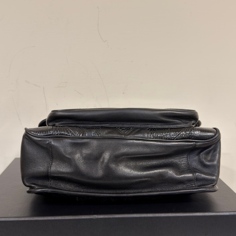 #全台唯一蛇皮拼牛皮 #櫃上15萬 Ysl黑銀Niki 中號 #賠💰割愛-4