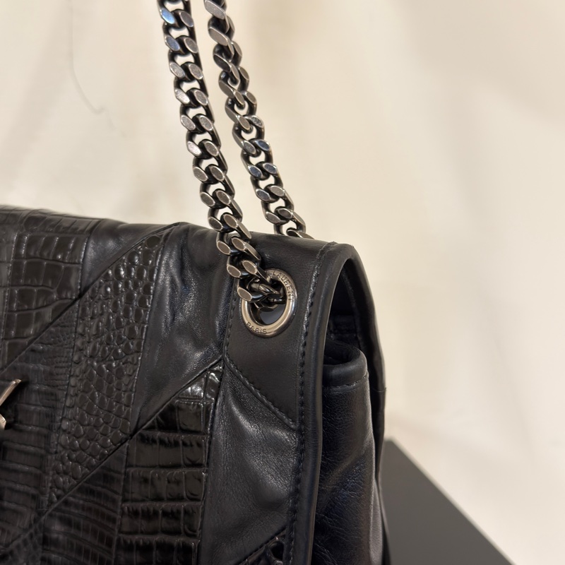 #全台唯一蛇皮拼牛皮 #櫃上15萬 Ysl黑銀Niki 中號 #賠💰割愛-9