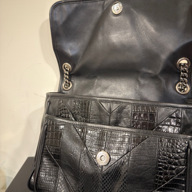 #全台唯一蛇皮拼牛皮 #櫃上15萬 Ysl黑銀Niki 中號 #賠💰割愛-10