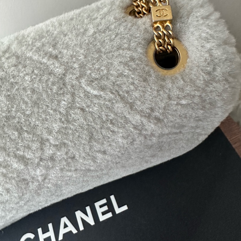 Chanel 小羊皮毛毛 灰色 口蓋包 肩背包 芯片-5
