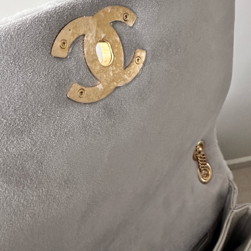 Chanel 小羊皮毛毛 灰色 口蓋包 肩背包 芯片-16