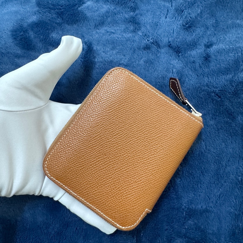 HERMES Silk'in 絲巾拉鍊短夾 - 金棕 /自由之城-6