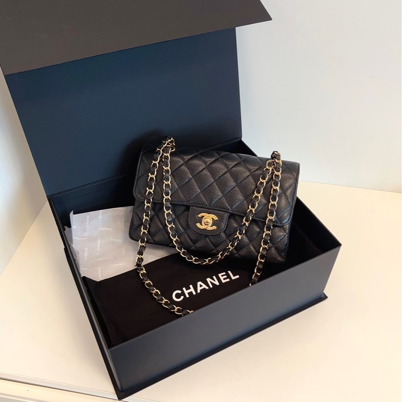 【99新閒置🆕】Chanel Classic黑金魚子醬CF 紅內雙蓋小號 單肩包-8