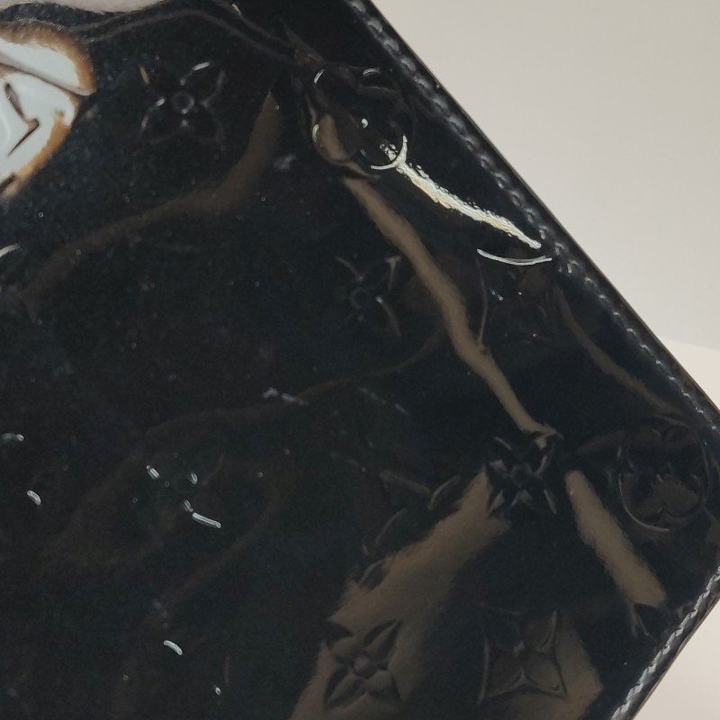 Louis Vuitton(LV)Spring Street牛皮漆皮老花壓紋S-lock鎖扣斜挎包單肩包-15