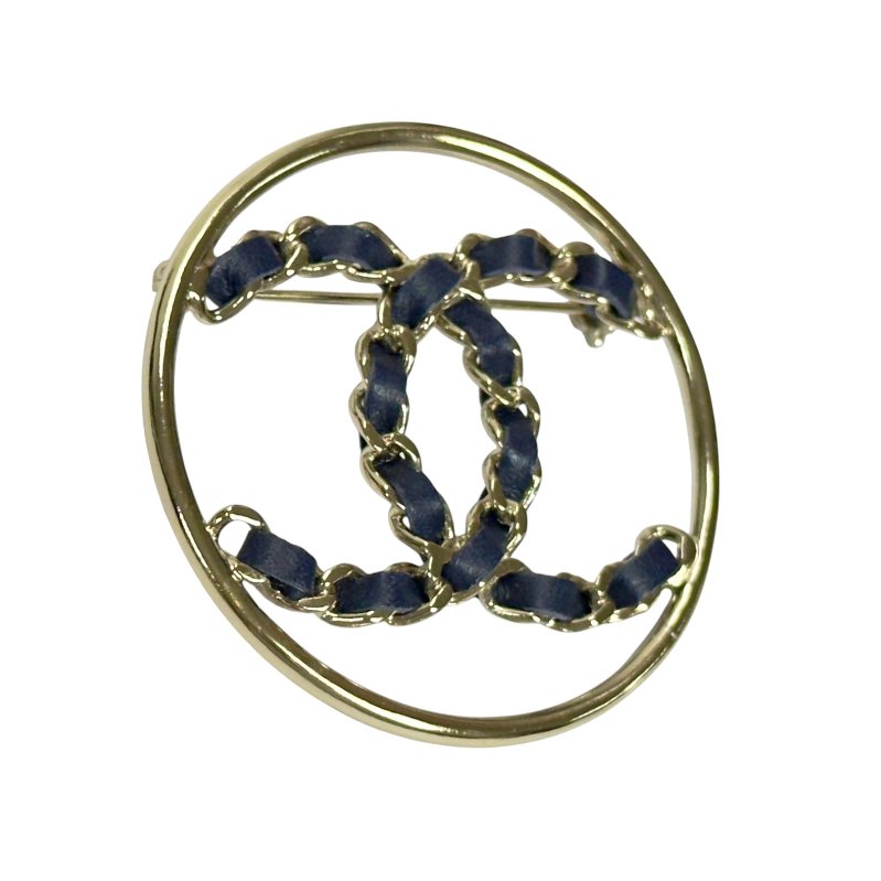 CHANEL CC 皮穿鏈 胸針-1