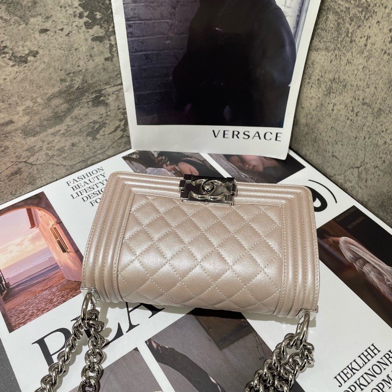 Chanel  Leboy 20cm 小號 珠光色粉 銀扣-2