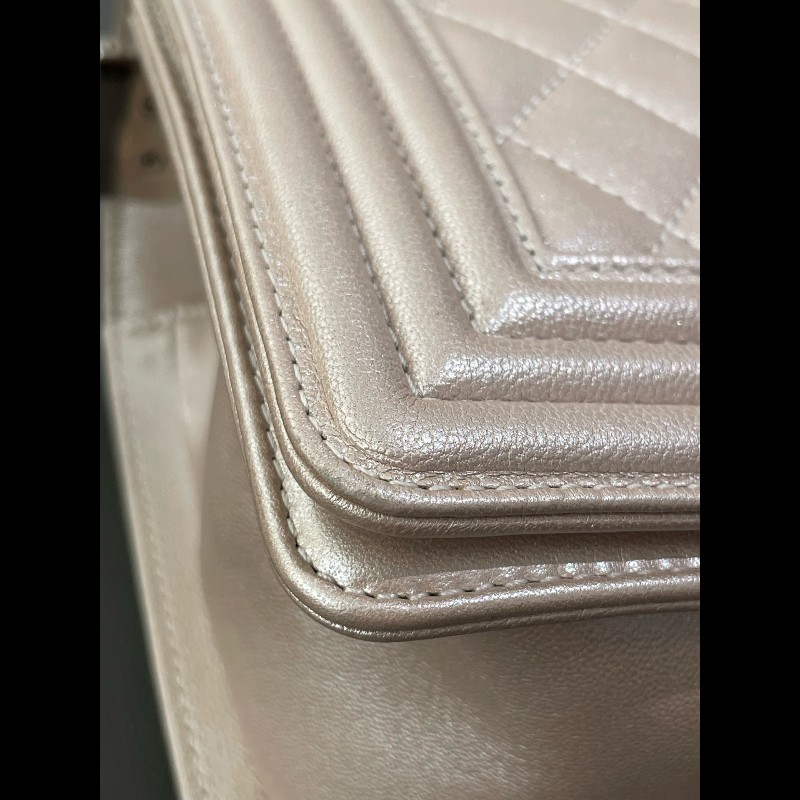 Chanel  Leboy 20cm 小號 珠光色粉 銀扣-15