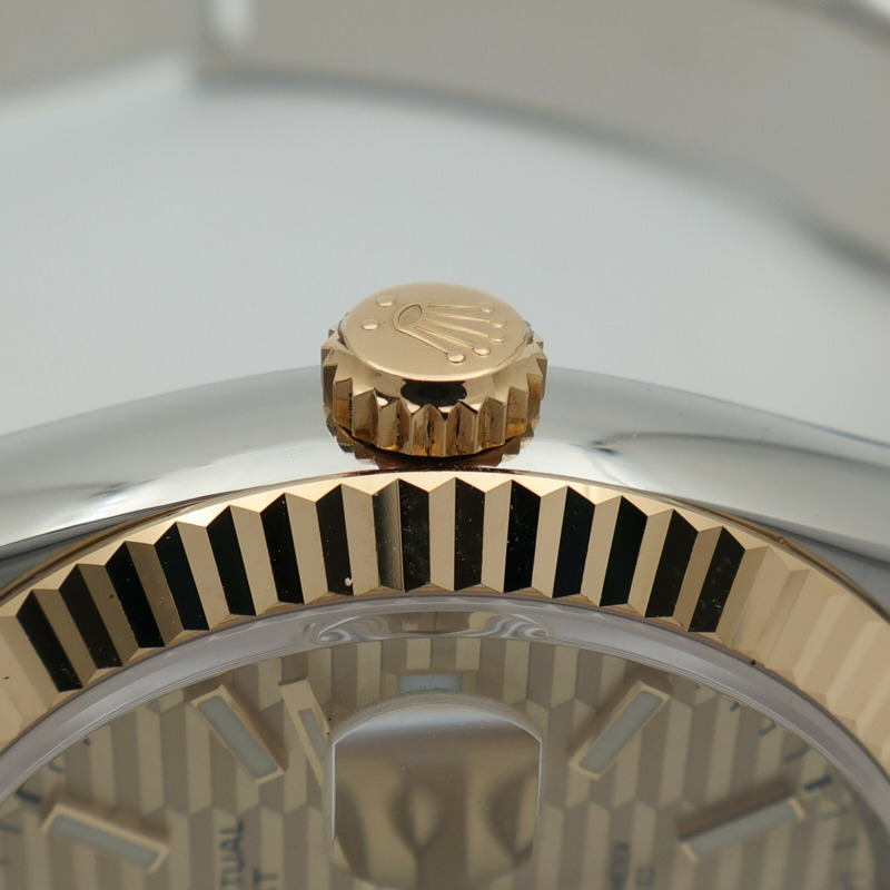 ROLEX Datejust 126233-7