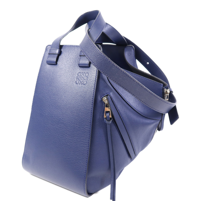 LOEWE 牛皮皮革Hammock Medium銀扣手挽肩背兩用袋-2