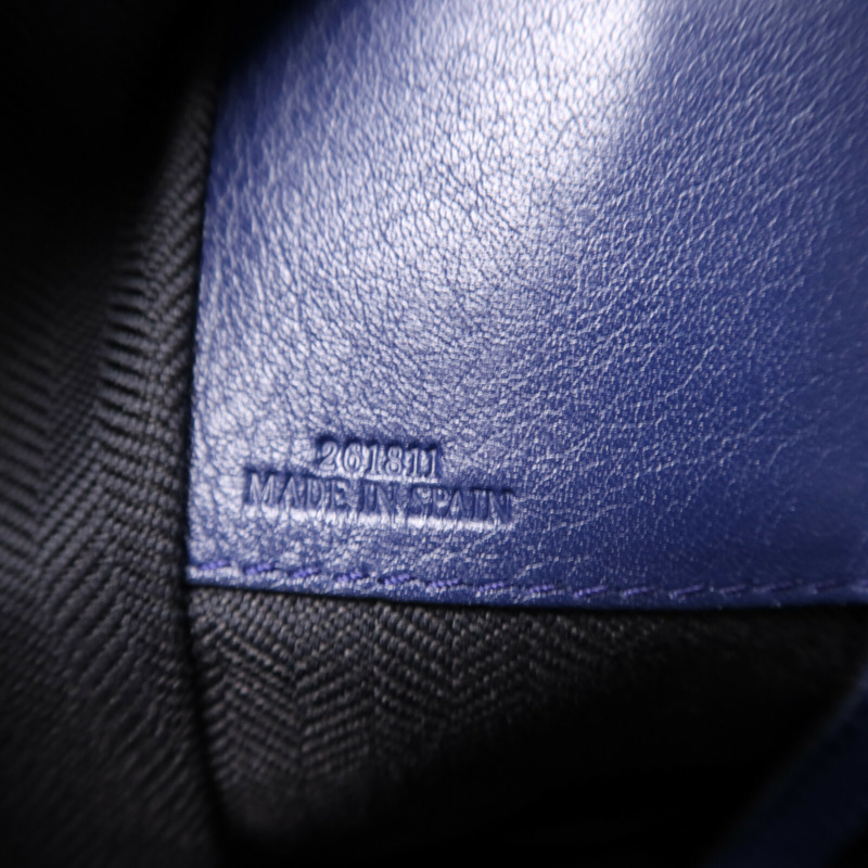 LOEWE 牛皮皮革Hammock Medium銀扣手挽肩背兩用袋-7