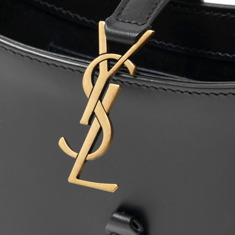 SAINT LAURENT Saint Laurent 黑色 Monogram HOBO 5A7 QUEENS 皮革包 710318 2R20W-6