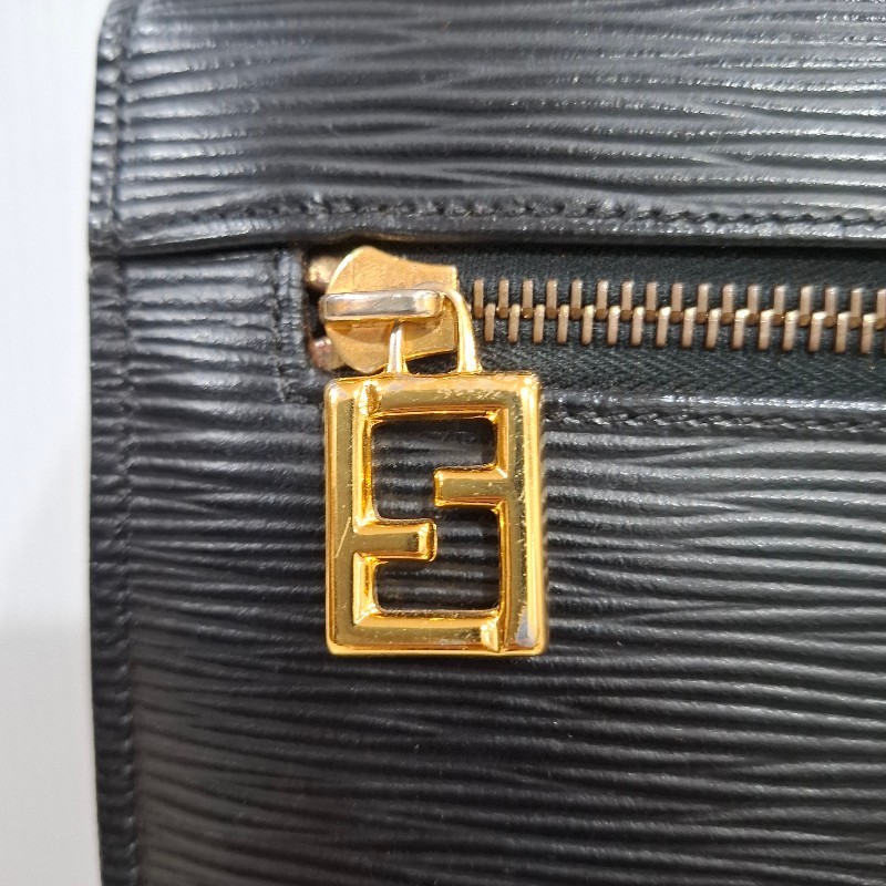 OLD FENDI EPI 水波紋 Vintage 手提包-2