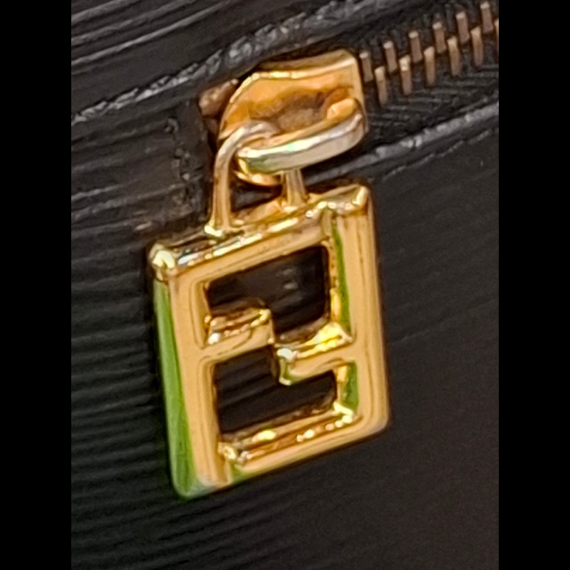 OLD FENDI EPI 水波紋 Vintage 手提包-30