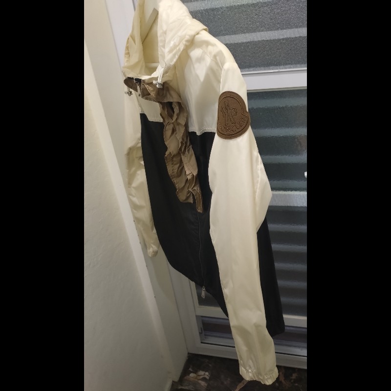 Moncler 黑白拼咖色有帽薄外套-3