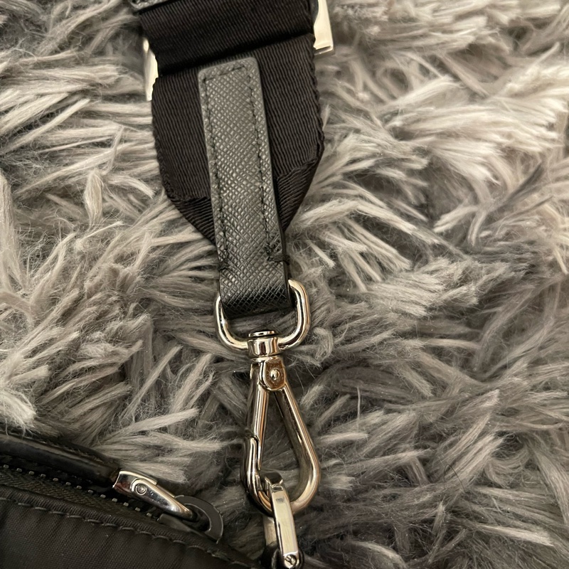 Prada尼龍三合一斜背包-11