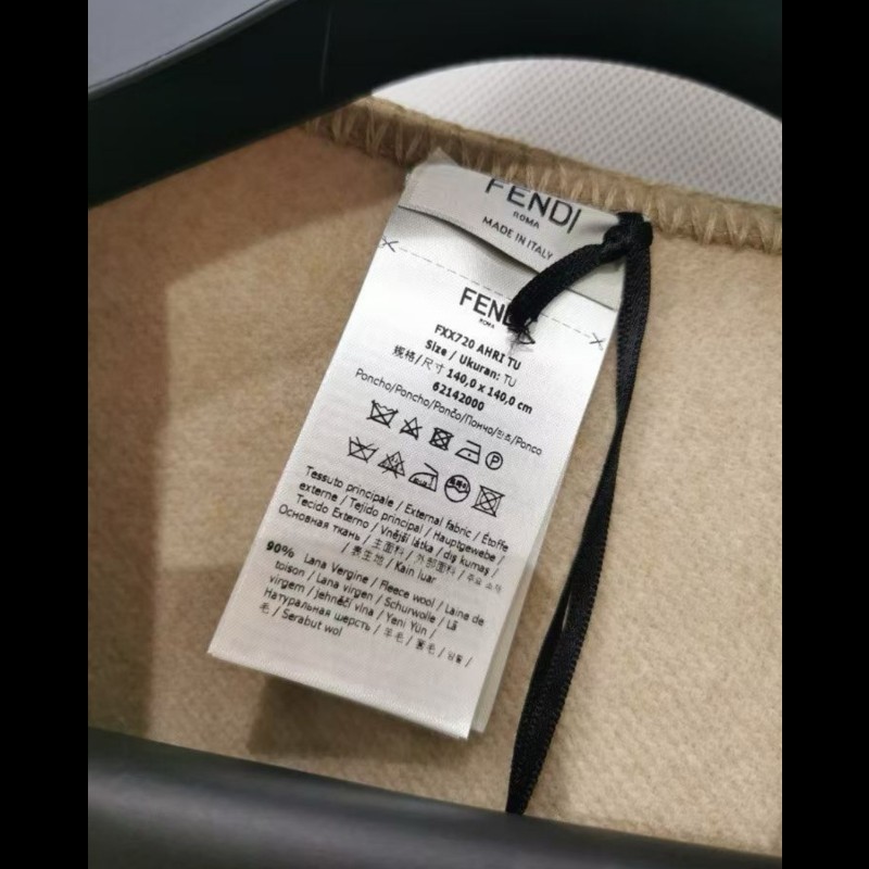 FENDI 駝色羊毛披肩 女款秋冬羊毛衣 均碼-3